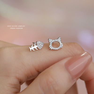 韩版卡通可爱猫咪骨头耳钉女s999纯银百搭不对称足银微镶耳饰创意送女朋友老婆情人节七夕生日礼物