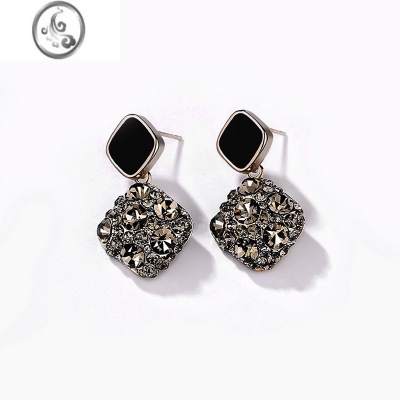 JiMi新款潮独特吊坠耳环女高级感脸黑色耳钉轻奢耳坠时尚气质银银耳饰