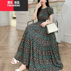 YIBUSHENG波西米亚碎花棉绸连衣裙女季大摆一字肩圆领旅游度假风沙滩裙子