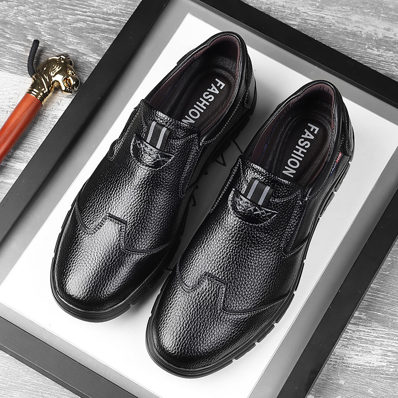 春季新款洞洞款爸爸鞋商务皮鞋男软底镂空轻便透气牛皮中老年凉鞋