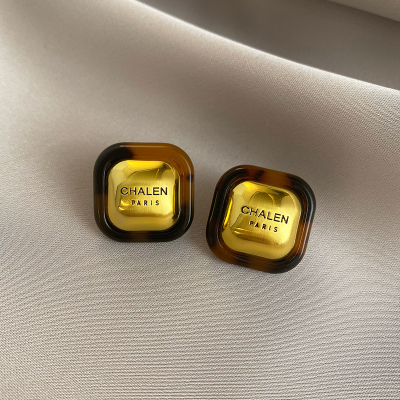 轻奢港风美拉德字母耳钉女2025新款高级感气质耳环时尚洋气耳饰送女朋友老婆情人节七夕生日礼物