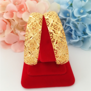 仿沙金四叶草龙凤手镯女复古镂空雕花新娘结婚装饰品铜镀黄金镯子送女朋友老婆情人节七夕生日礼物