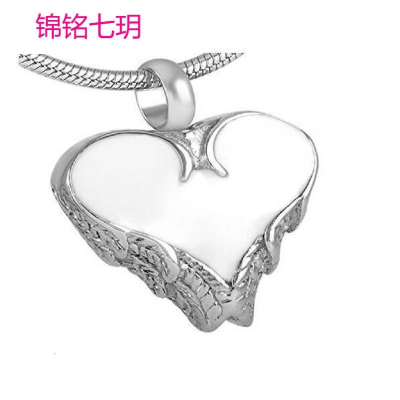 出口亲人爱人宠物骨灰盒项链基督教心形饰品吊坠钛钢香水瓶项链