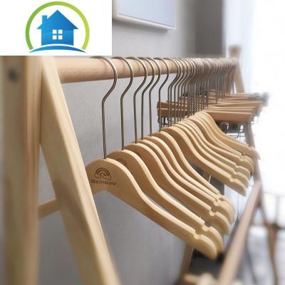 三维工匠原木色实木儿童衣架小孩防滑木质婴儿服装童装店专用中童大童定制