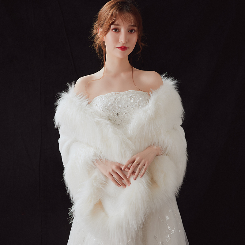 盛世尼曼新娘婚纱毛披肩冬季新款大码保暖斗篷白色披风结婚宴会礼服