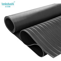 天空桥 高压绝缘垫 黑色条纹8mm*1m*5m 卷