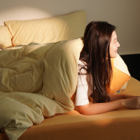 高级撞色牛奶绒四件套捏捏绒防静电A类保暖秋冬季轻奢床品床笠