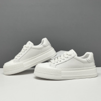 男生头层牛皮高端板鞋男款潮鞋真皮厚底欧洲站男鞋男士真皮饼干鞋