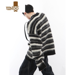 YANXU21s小众设计黑白条纹马海毛圆领毛衣男简约慵懒宽松针织衫