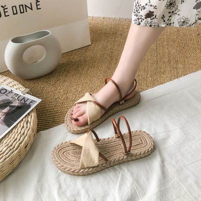 网红时尚平底凉鞋女ins潮温柔仙女风2021年新款夏季学生百搭超火莎丞