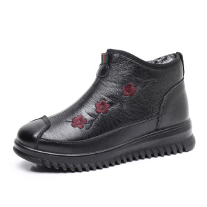 热卖柔软保暖真皮女棉鞋圆头软底妈妈女鞋加厚中老年女棉靴