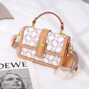 MKJ时尚百搭vf棋盘格盒子小方包包女包2023新款百搭字母老花箱子单肩斜挎手提包 白色品牌专柜包装