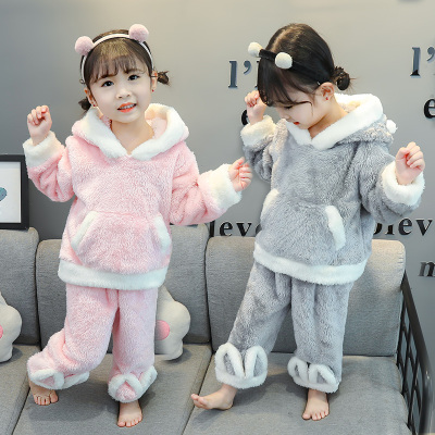宝宝睡衣秋冬季法兰绒儿童小童女童可爱加厚加绒珊瑚绒家居服套装