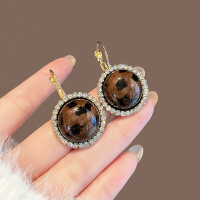 闪钻港风豹纹耳环女轻奢高级感耳饰2024新款小众设计时尚个性耳钉送女朋友老婆情人节七夕生日礼物