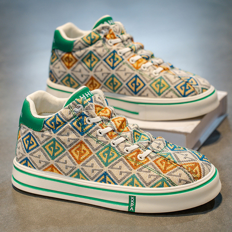 9月秋季新款潮流韩版百搭个性时尚布鞋透气舒适拼色涂鸦休闲板鞋