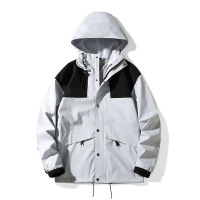 户外情侣男装冲锋衣春秋季防风青少年百搭上衣男士潮牌夹克男连帽