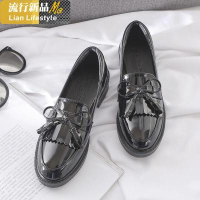 潮牌英伦小皮鞋女2020春季新款学院风一脚蹬女鞋乐福鞋平底单鞋子知义(ZHIYI)休闲鞋