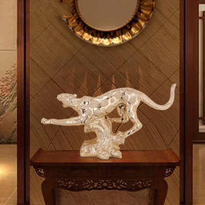 礼氏嘉礼品开业金钱豹摆件欧式树脂电镀工艺品客厅办公室装饰