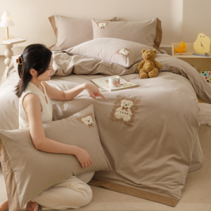 磨毛刺绣四件套小熊简约秋冬款加绒被套纯棉加厚保暖床上用品