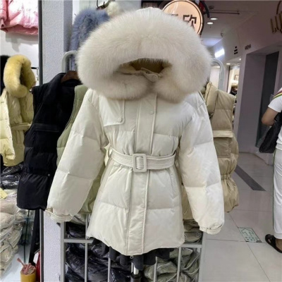 (JIAMEN)新品直营-户外运动抖音网红同款清仓服女短新款2020新款超仿大狐狸毛领加厚外套修身