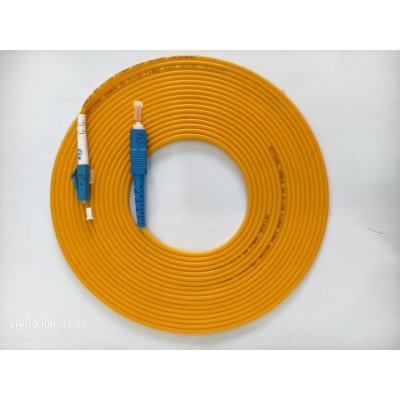 润宏伟 低烟无卤 光纤跳线 LC-SC-3M 条