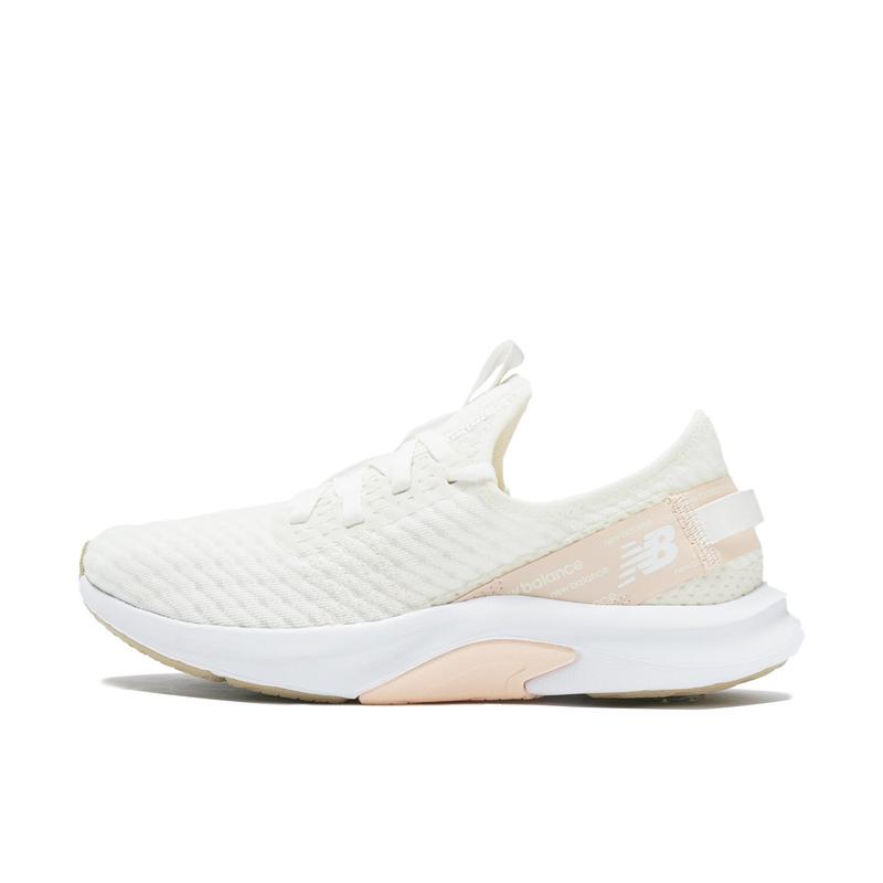 新百伦(New Balance)女鞋轻便透气稳定舒适运动休闲百搭跑步鞋