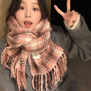 啄木鸟2025春新款格纹围巾女保暖百搭韩版氛围感学生加厚显白围脖