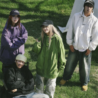 户外情侣冲锋衣三防夹克春秋新款宽松连帽休闲韩系百搭登山服外套