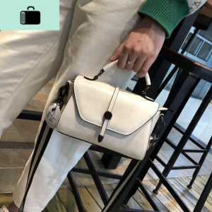 女包2020新款潮流行时尚网红斜挎小包包白色百搭手提女包NEW LAKE