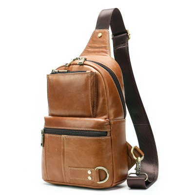 MVA复古Chestpack户外斜挎胸包大容量真皮男单肩包耳机孔男潮包8800棕色