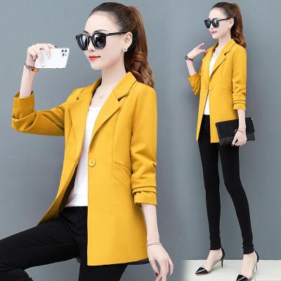 仙依琦时尚红色西装外套女装2021年新款早春装宽松小个子高端外衣615