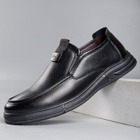 2024新款男士休闲皮鞋男款舒适中老年软底软面爸爸鞋批发一件