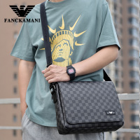 凯瑞玛尼男包单肩包斜挎包休闲时尚邮差包复古横款背包