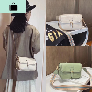 小众设计包包女2020新款韩版时尚春夏百搭ins宽带斜挎包小方包潮NEW LAKE女斜挎包