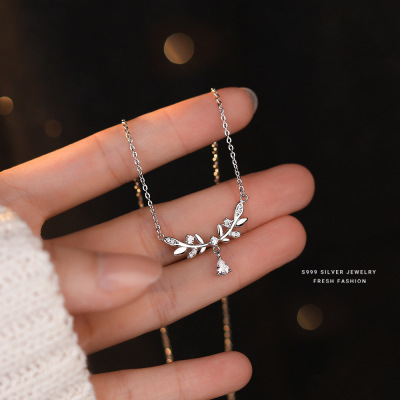 s999足银轻奢月桂女神项链女小众气质高级感锆石幸运花锁骨链批发送女朋友老婆情人节七夕生日礼物