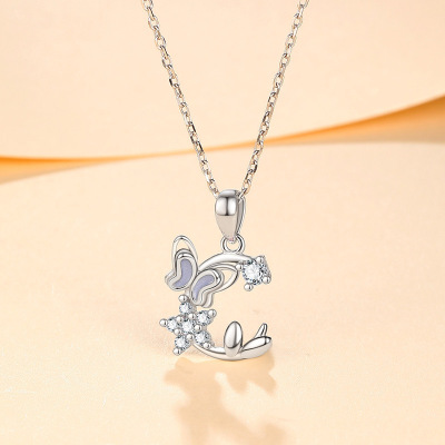 原创蝶恋花项链女S925纯银轻奢小众设计锁骨链星星锆石吊坠项饰品送女朋友老婆情人节七夕生日礼物