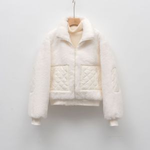 90绒秋冬新款简约保暖翻领鸭绒休闲立领短款女款外套_672