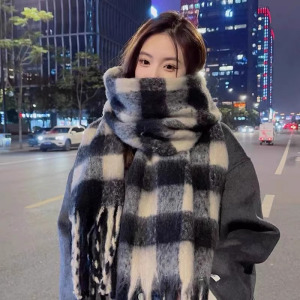 2025新款秋冬季加绒加厚围巾女黑白格子韩式百搭情侣保暖围脖