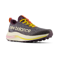 新百伦(New Balance)NewBalance女士跑鞋FuelCell缓震越野训练竞