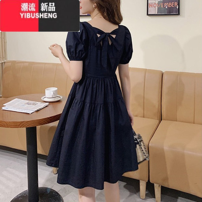 YIBUSHENG大码胖mm赫本风气质复古方领连衣裙法式泡泡袖显瘦遮肚小黑裙季