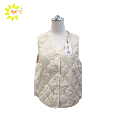 利可莉 羽绒马甲 女款M-3XL 件
