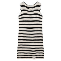 辣妹条纹吊带背心连衣裙女夏季无袖宽松设计感镂空高腰中长款裙子