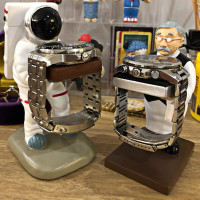 翊橙创意手表台宇航员手表架表台支架收纳托盘展示架表托架家用礼物 1个装