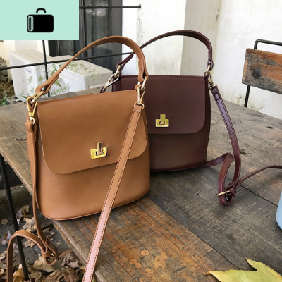 包包女2020夏季新款韩版百搭斜挎包锁扣手提包ins超火单肩水桶包NEW LAKE女斜挎包