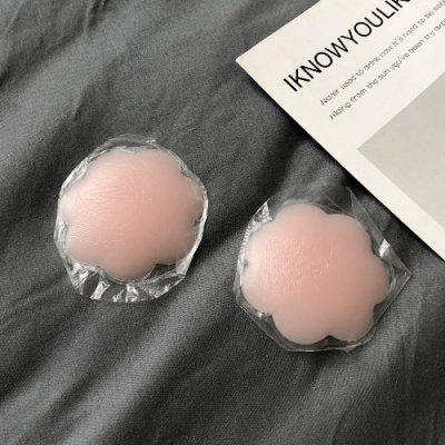 SUNTEK夏季少女chic乳贴防凸点贴胸贴薄款舒适硅胶游泳隐形乳贴女生