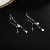s925纯银小方块耳线波浪流苏耳环女简约个性小众冷淡风气质耳坠送女朋友老婆情人节七夕生日礼物