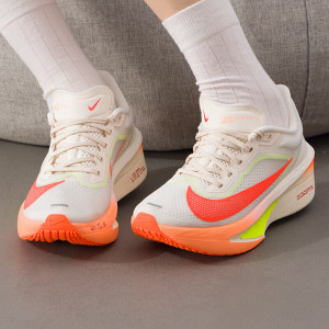 NIKE耐克女鞋新款秋季Zoom Fly 6舒适运动鞋缓震轻便透气跑步鞋FN8455-402 ZP