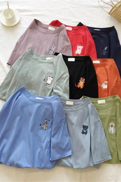 韩国新款动物刺绣圆领衣服女夏宽松学生短袖T恤女休闲上衣