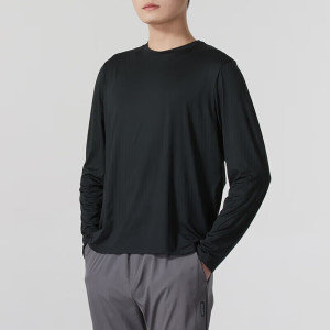 安德玛(Under Armour)男装新款运动服跑步健身训练打底上衣透气长袖T恤1387390-001 ZP