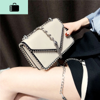 网红洋气女小包包2020新款潮铆钉韩版链条时尚百搭单肩斜挎小方包NEW LAKE女斜挎包